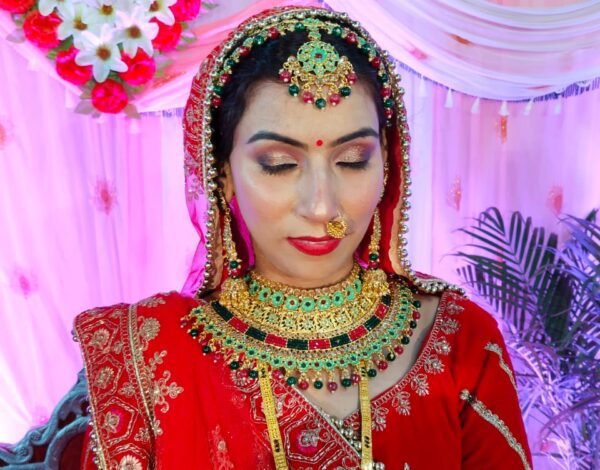 Makeup Artists Listing Category Bridal Makeup and Party Makeup wedding vendors in india wedz.in